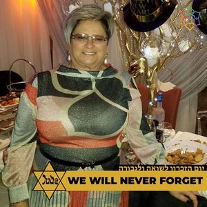 Meet your Posher, Elaine